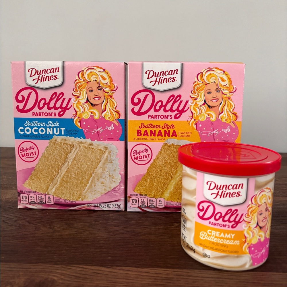 Dolly Parton’s Duncan Hines Collectibles